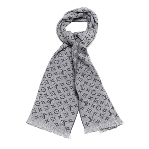 louis vuitton men's scarf